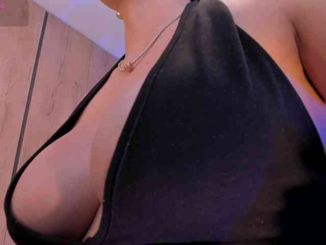 AmyWalker webcam