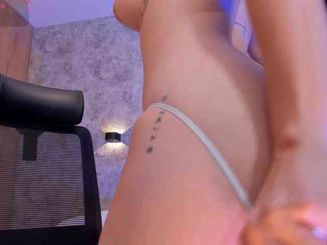 AmyWalker webcam