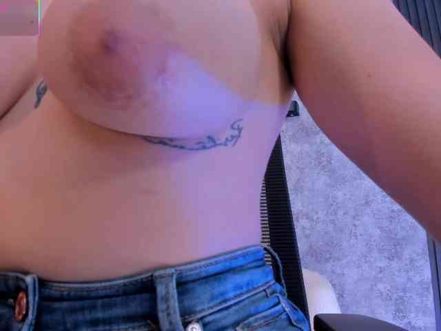 AmyWalker webcam