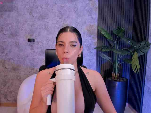AmyWalker webcam