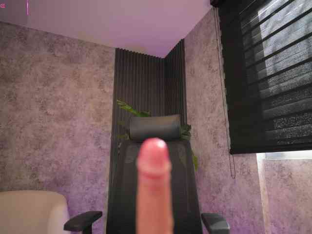 AmyWalker webcam