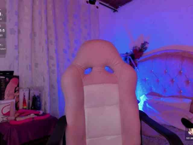 Laurahoot20 Laurahoot20