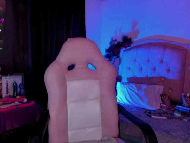 Laurahoot20 Laurahoot20