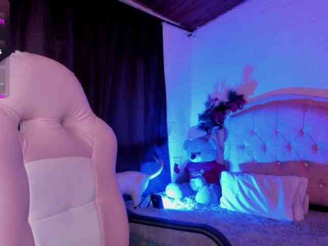 Laurahoot20 Laurahoot20