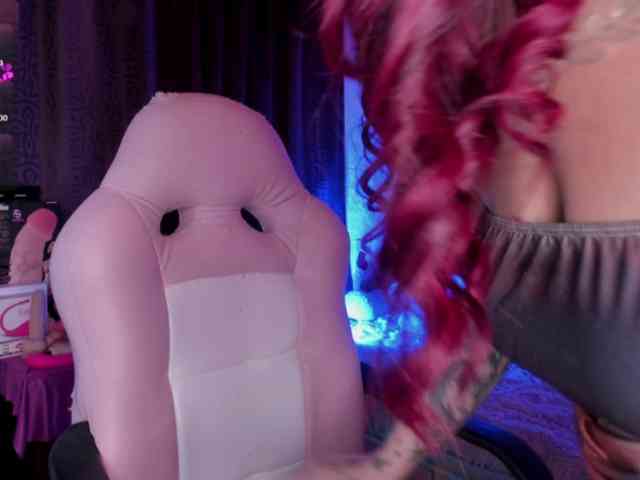 Laurahoot20 Laurahoot20