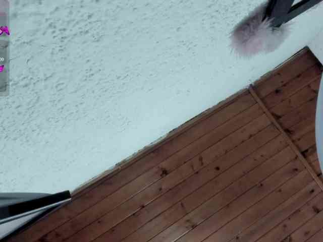 Laurahoot20 Laurahoot20