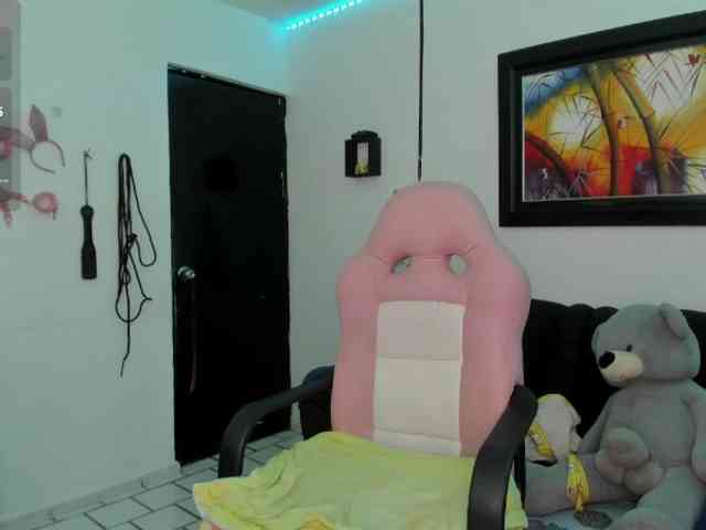 live sex web cam Laurahoot20
