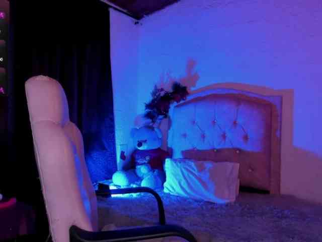 Laurahoot20 Laurahoot20