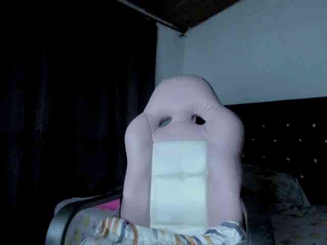 Laurahoot20 Laurahoot20