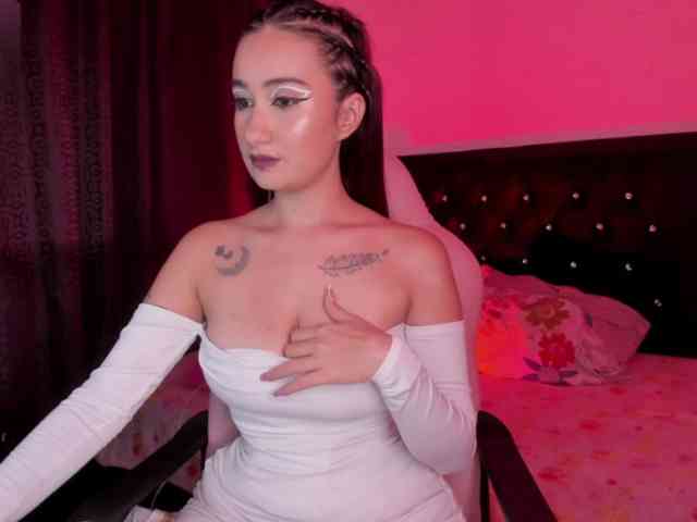 Laurahoot20 Laurahoot20