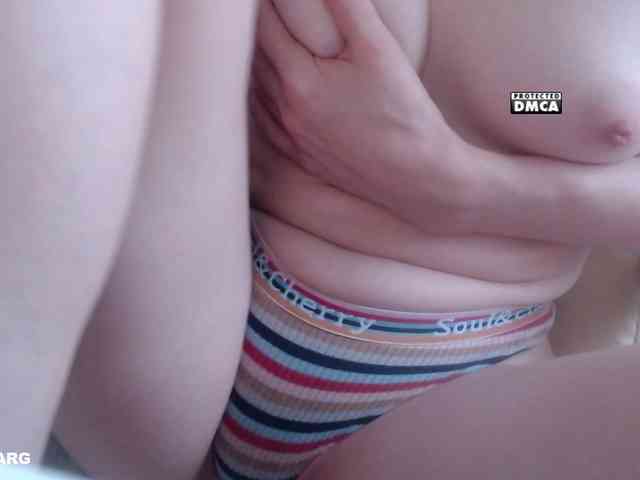 arisha_001 webcam