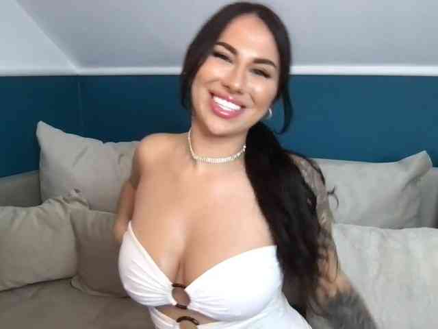 MindyExtasy webcam