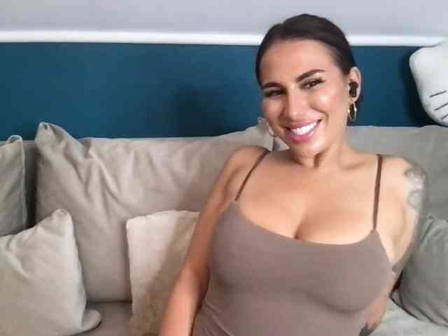 MindyExtasy webcam