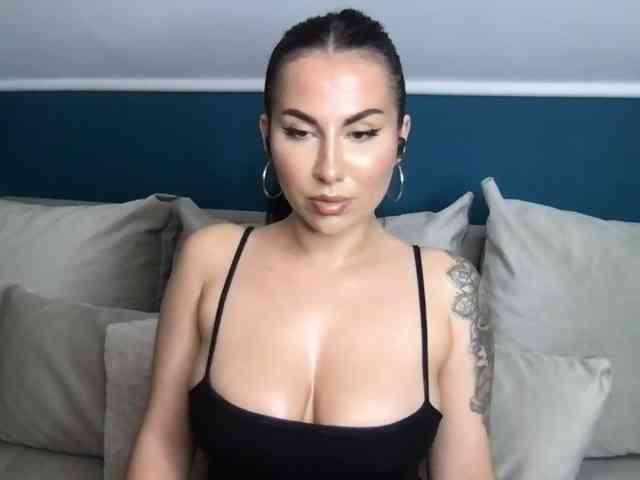 MindyExtasy webcam