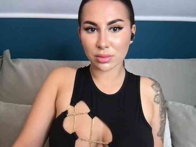 MindyExtasy webcam