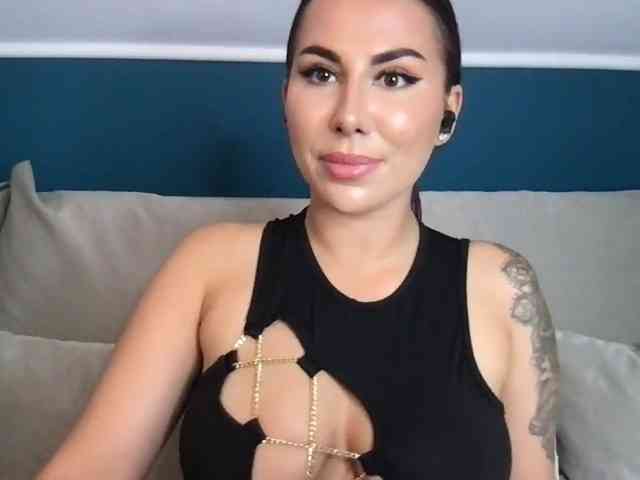 MindyExtasy webcam