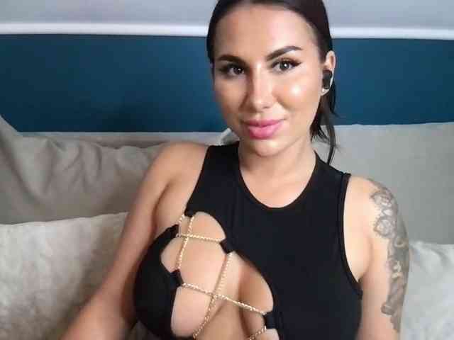 MindyExtasy webcam