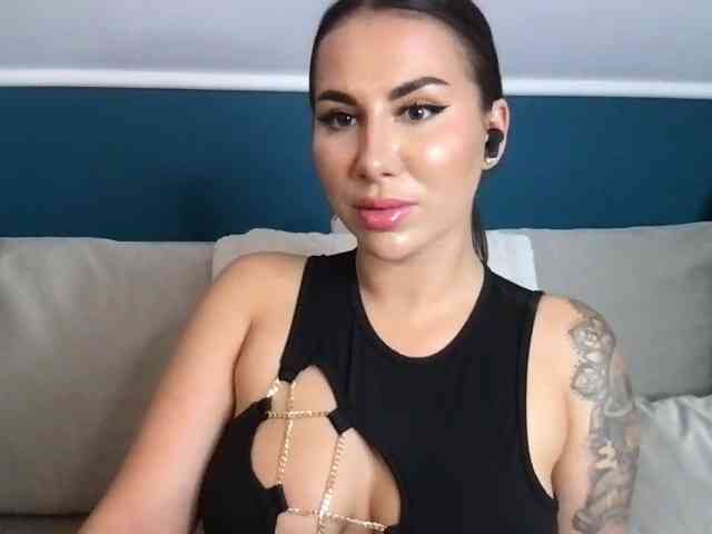 MindyExtasy webcam