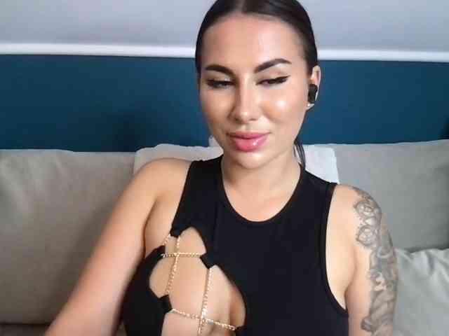 MindyExtasy webcam