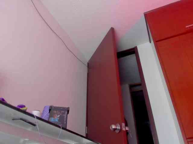 MissyDupont webcam