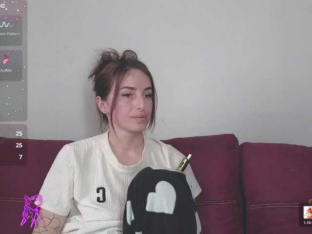 xxadrihanna's BongaCams show and profile