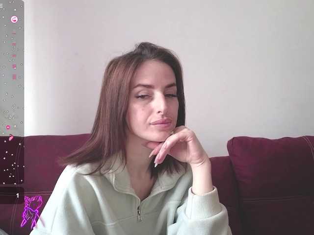 xxadrihanna's BongaCams show and profile