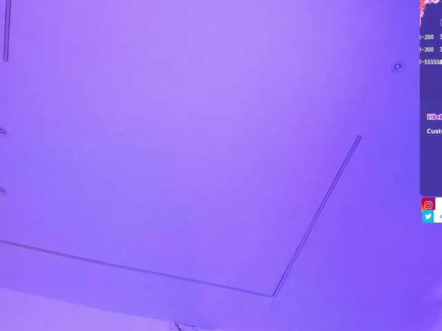 go to chat with Alysson_18