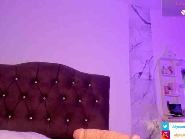 Alysson_18 webcam