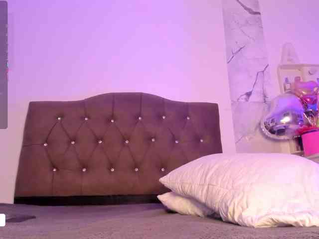 Alysson_18 webcam