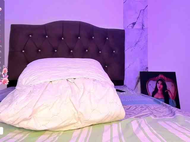 Alysson-18 Alysson-18