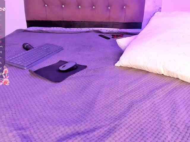 Alysson-18 Alysson-18