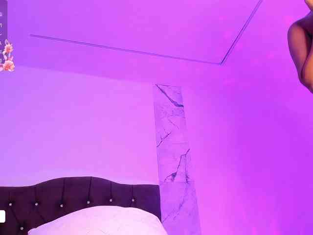 Alysson-18 Alysson-18