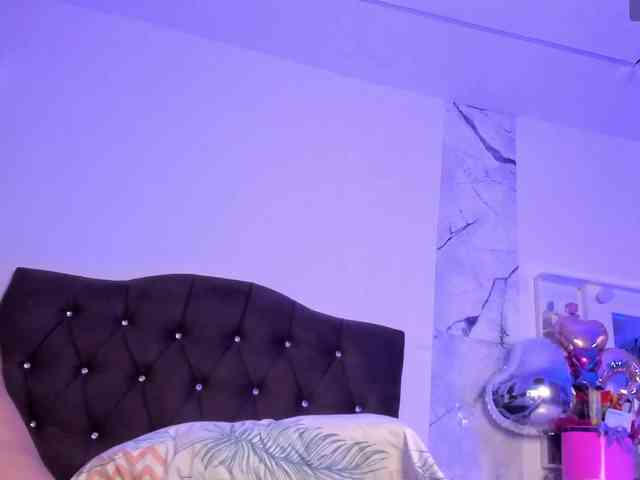 Alysson_18 webcam