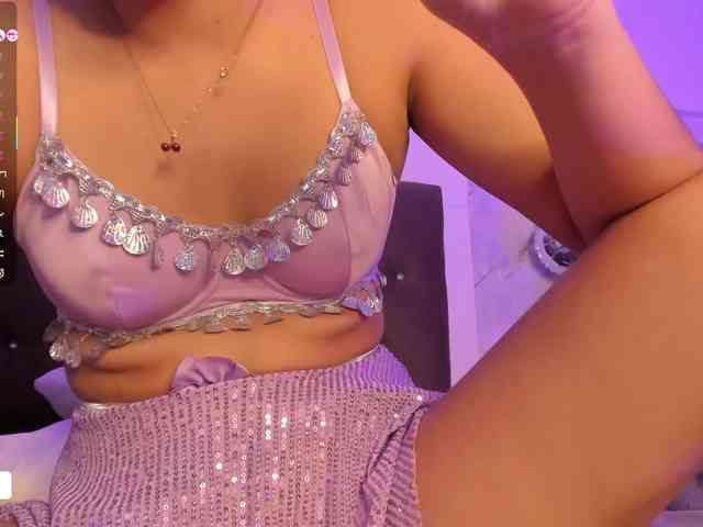 Alysson_18 webcam