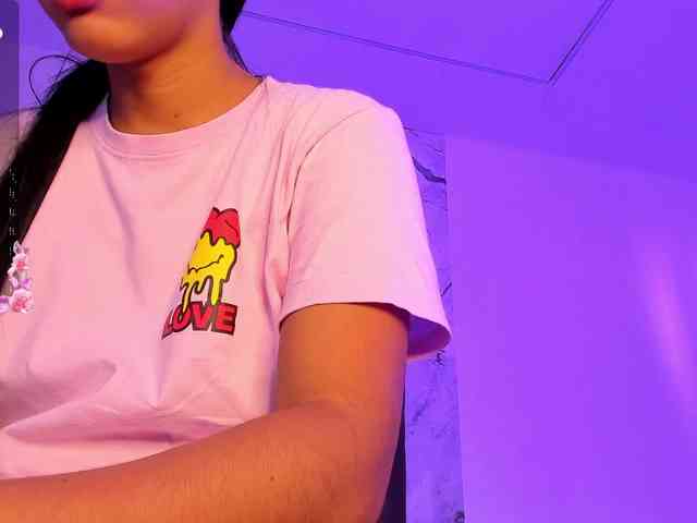 Alysson-18 Alysson-18