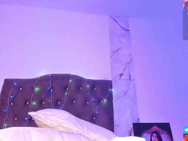 Alysson-18 Alysson-18