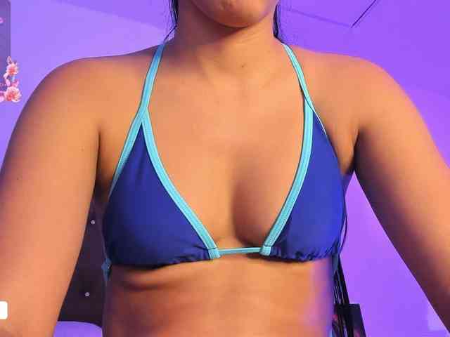 Alysson-18 Alysson-18