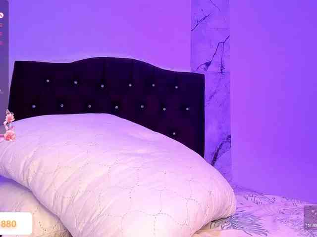 Alysson-18 Alysson-18