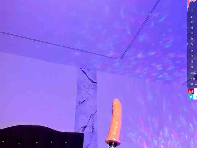 Alysson_18 webcam