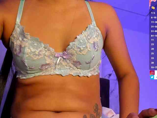 Alysson_18 webcam