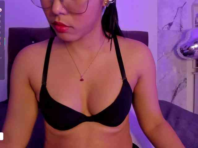 Alysson_18 webcam