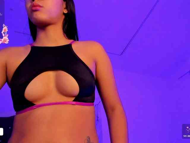 Alysson-18 Alysson-18