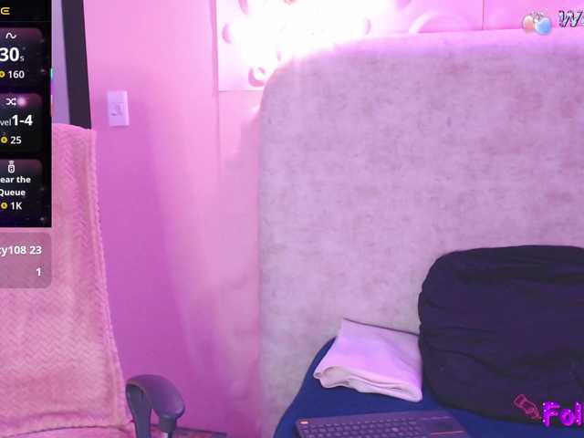 Danielaa-a's BongaCams show and profile