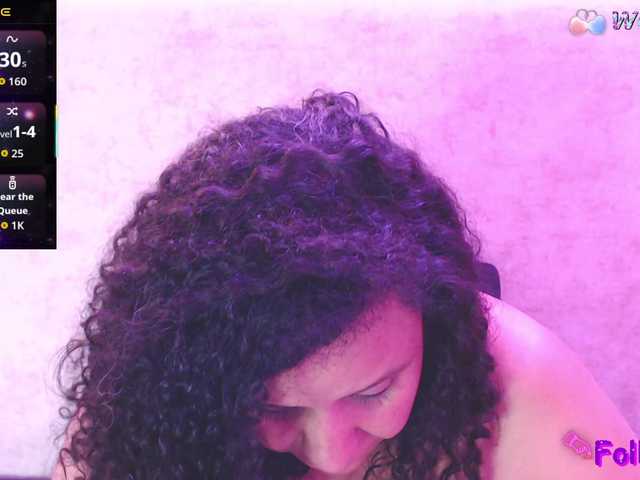 Danielaa-a's BongaCams show and profile