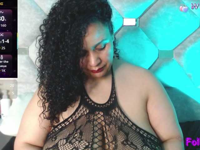 Danielaa-a's BongaCams show and profile