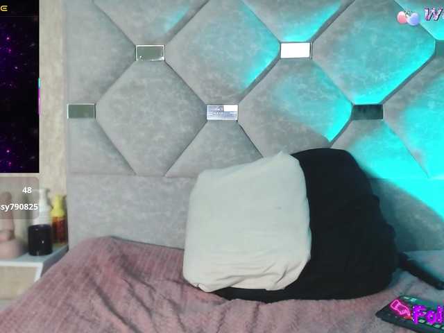 Danielaa-a's BongaCams show and profile