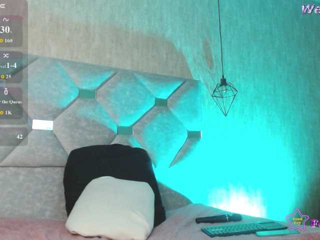 Danielaa-a's BongaCams show and profile