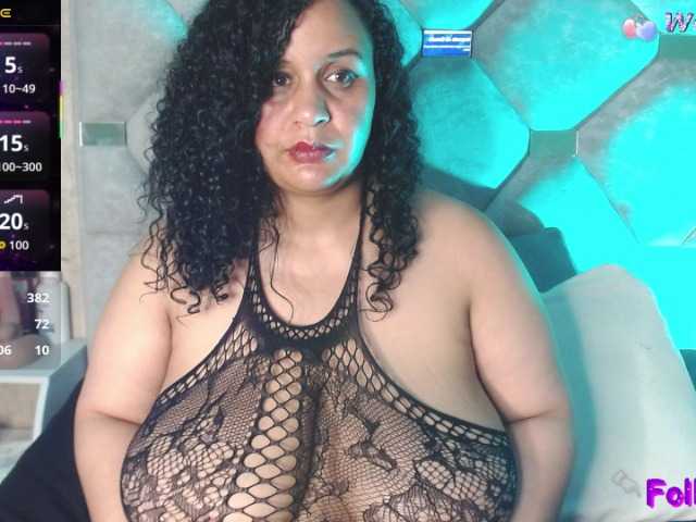 Danielaa-a's BongaCams show and profile