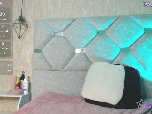 Danielaa-a's BongaCams show and profile