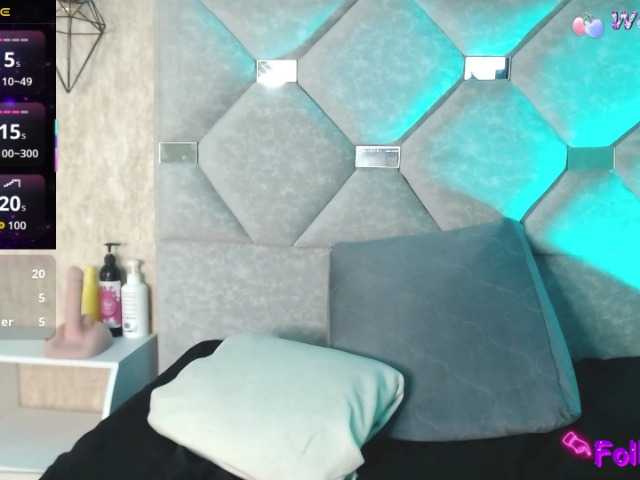 Danielaa-a's BongaCams show and profile